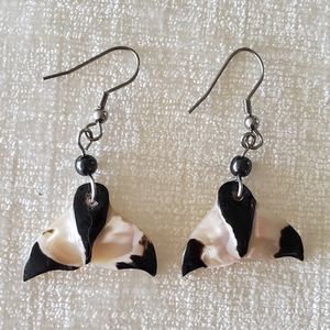 🇲🇽 Mexican Whale Tail Shell Earrings